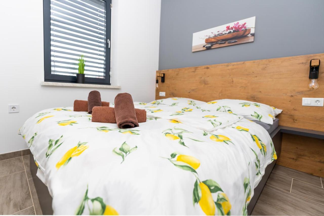 Apartments Sunrise בנובצי מראה חיצוני תמונה